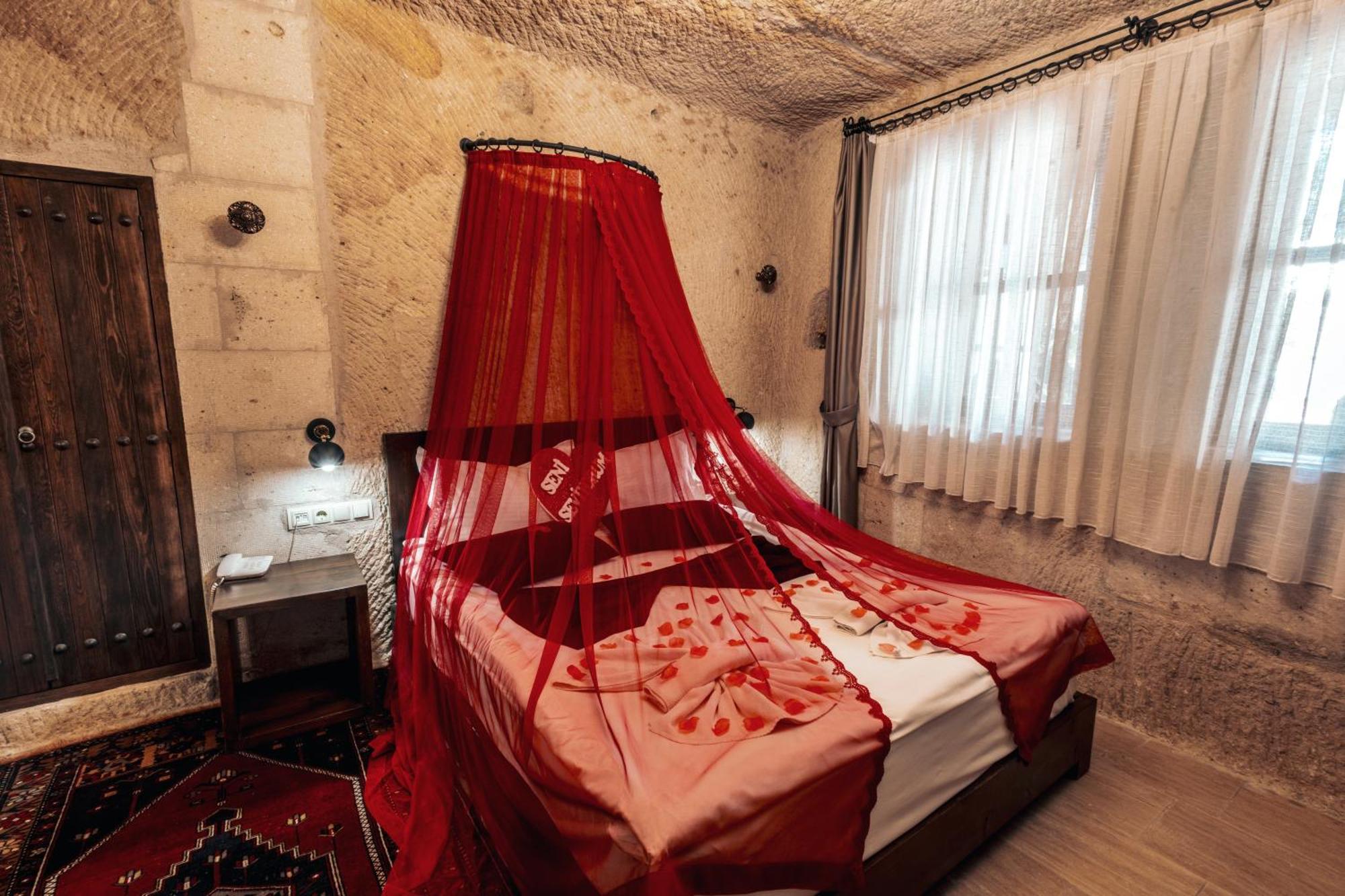 Tafana Cave & Stone Lodge อูร์กุบ ภายนอก รูปภาพ